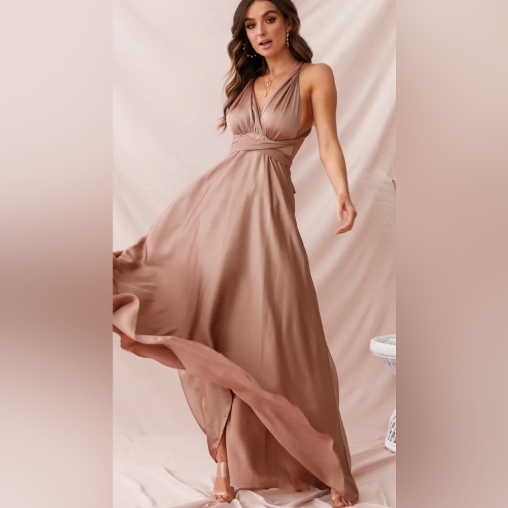 Selfie Leslie Ariana Multiway Maxi Dress Mocha - M